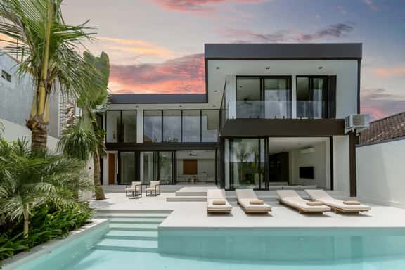 Lux 4BR Indoor Living & Sunken Lounge in Seminyak - Image 1